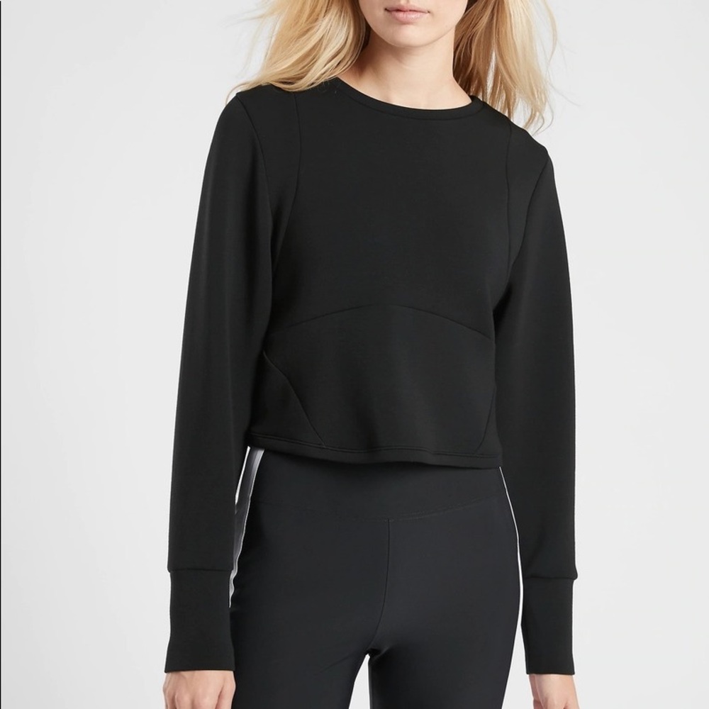 Athleta En Route Scuba Crew